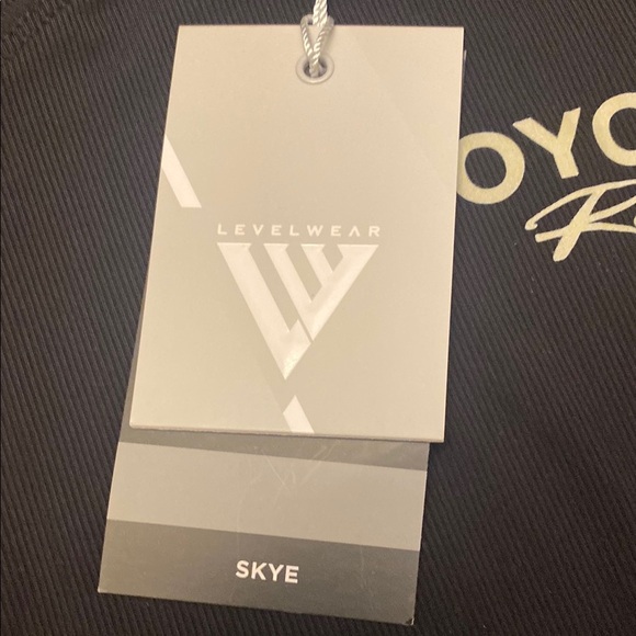 Women's Black Long Sleeve Tee - Picture 2 of 8